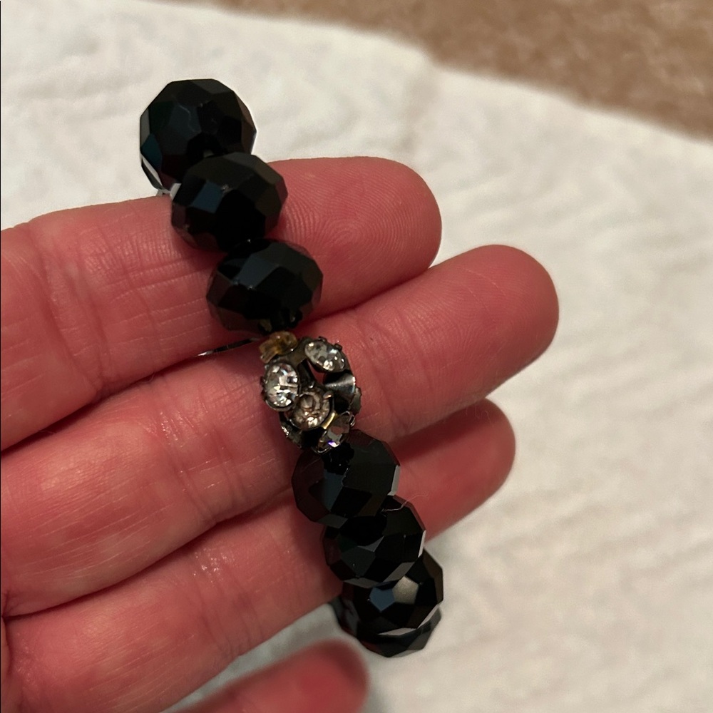 Vintage Glass Bead Bracelet - Picture 2 of 3